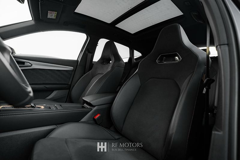 Cupra Formentor (2025) VZ 2,0 TSI 333 4Drive - fotka 23 z 53