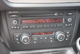 BMW X1 2,0 d 105KW 4X4 TAŽNÉ ALU - náhled 38