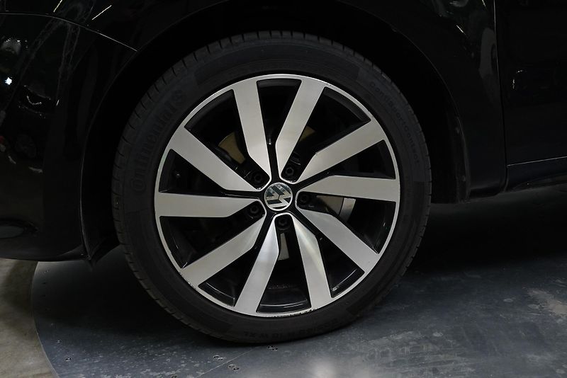 Volkswagen Sharan - fotka 10 z 26