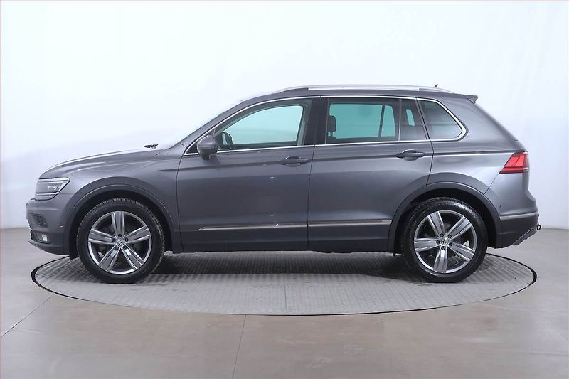 Volkswagen Tiguan (2018) 2.0 TDI - fotka 3 z 22