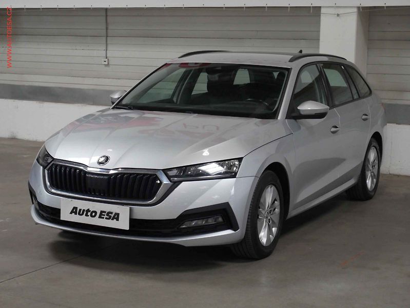Škoda Octavia (2021) 2.0TDi 4x4, ČR, Ambition - fotka 3 z 24