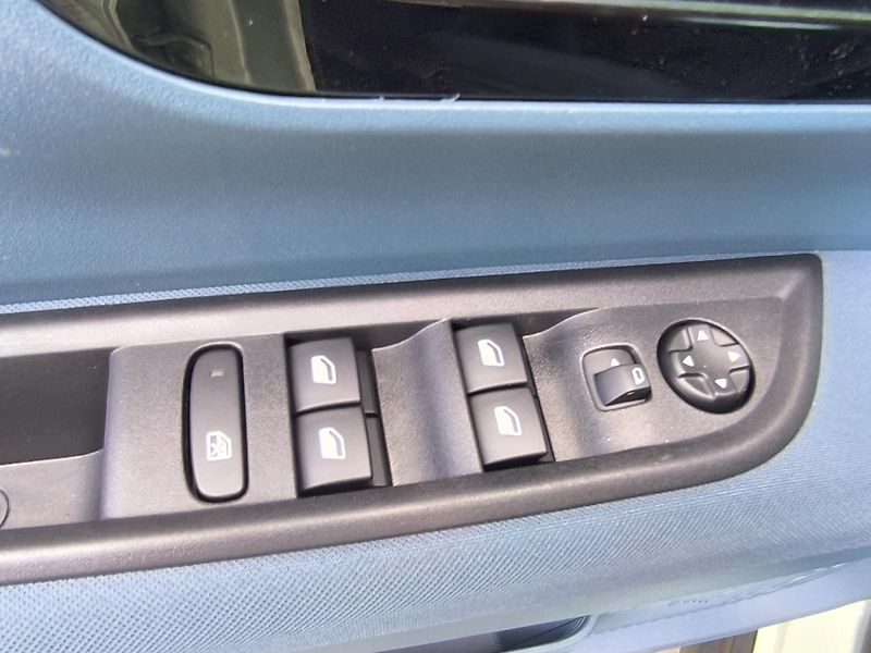 Fiat Grande Panda (2026) Icon 1.2 Turbo 100k - fotka 24 z 49