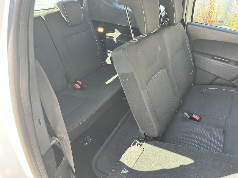 Dacia Lodgy (2017) 1,6SCe 75 kW Arctica 7 míst LP - fotka 13 z 24