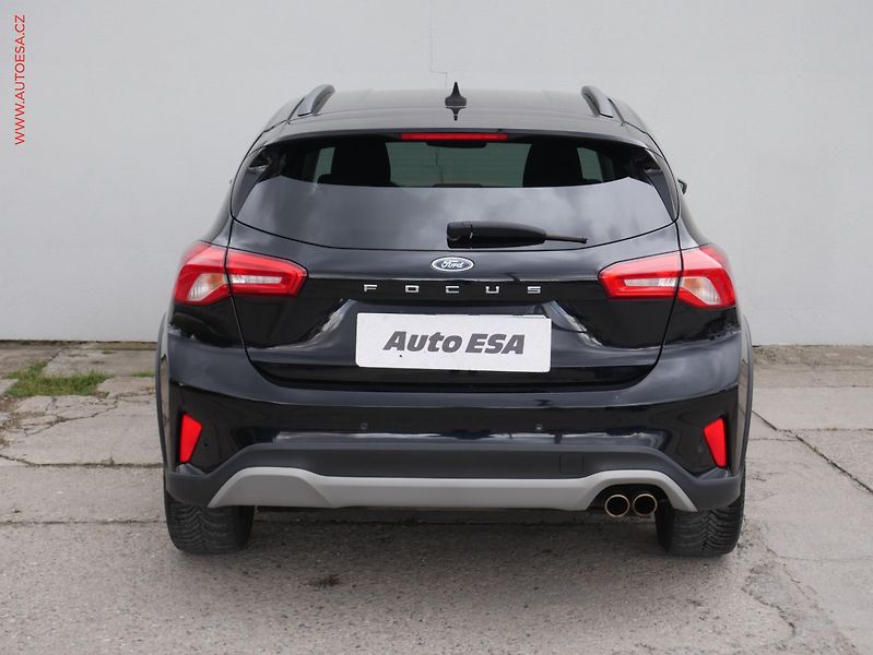 Ford Focus (2019) 1.5EB, Active, AT, navi, +ALU - fotka 5 z 21