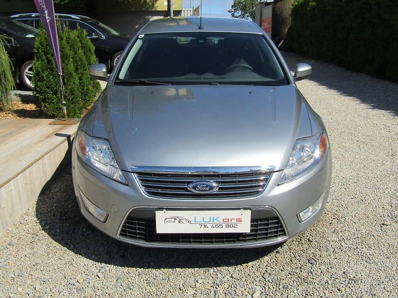 Ford Mondeo (2008) 2.0 TDCi GHIA 1.MAJITEL - fotka 6 z 43