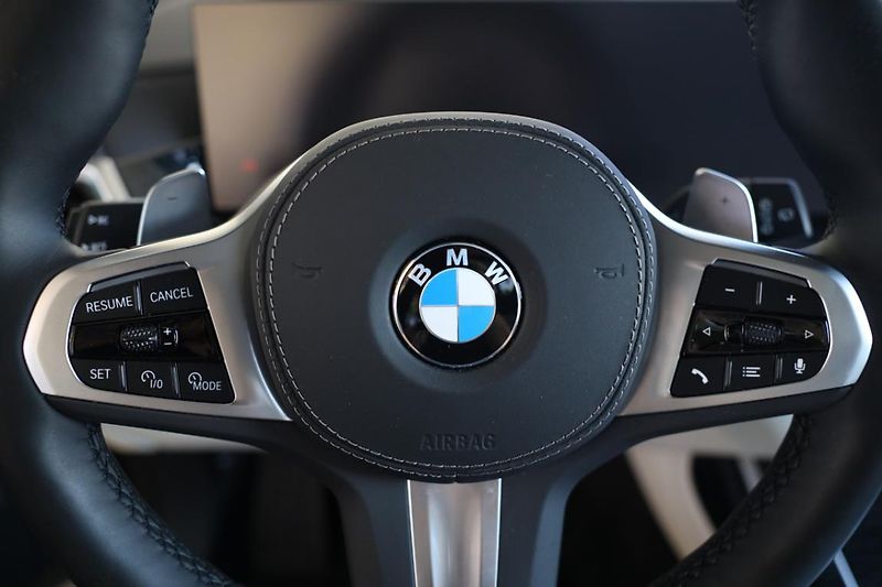 BMW X7 xDrive40d - fotka 13 z 21