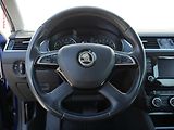 Škoda Octavia (2014) 2.0TDi, DSG, park.asist - náhled 16