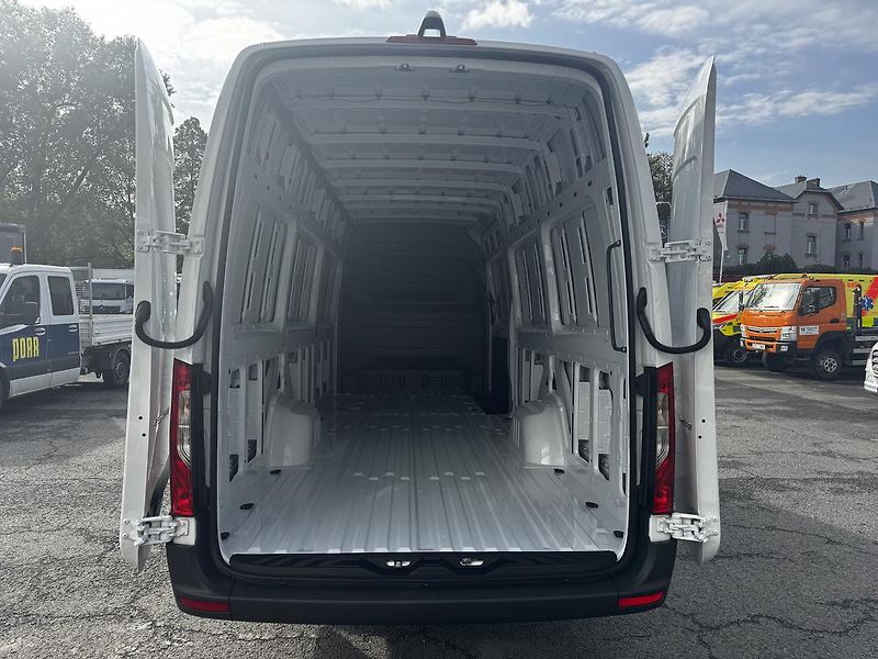 Mercedes-Benz Sprinter (2025) 317 CDI / KW PRO / XL - fotka 9 z 20