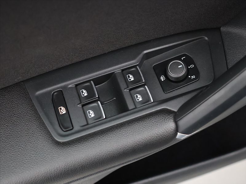 Volkswagen Tiguan 2,0 TDI 110kW DSG 4M Highline - fotka 15 z 31