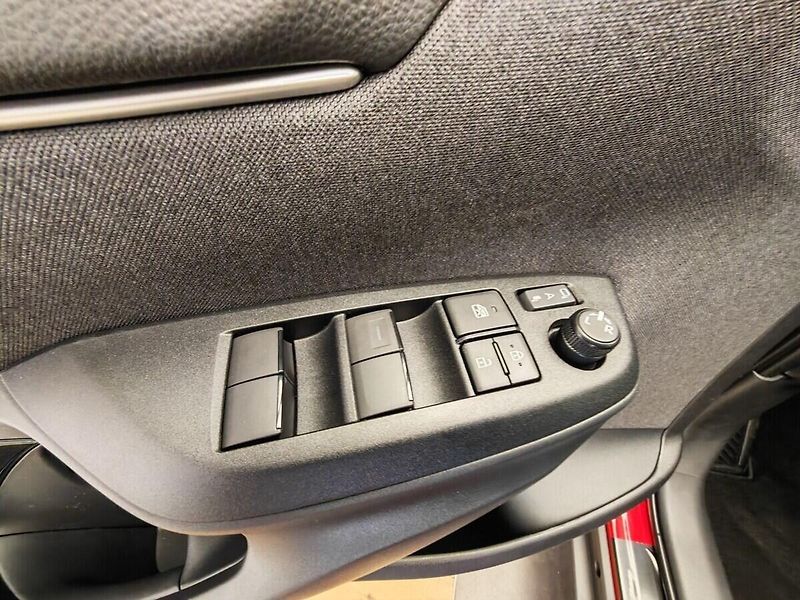Toyota Yaris Cross 1.5 Hybrid 4x4 Style - fotka 22 z 41
