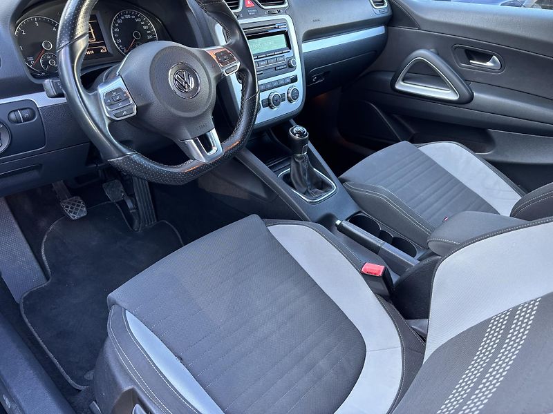 Volkswagen Scirocco (2013) 2.0TDI, 130KW, LITE - fotka 13 z 14