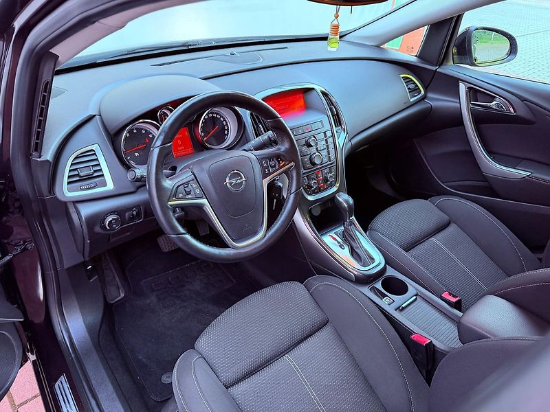 Opel Astra 1.4 Turbo Innovation Aut., S.K - fotka 14 z 26
