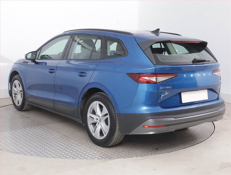 Škoda Enyaq (2022) 60 (62 kWh), SoH 94% - fotka 4 z 19