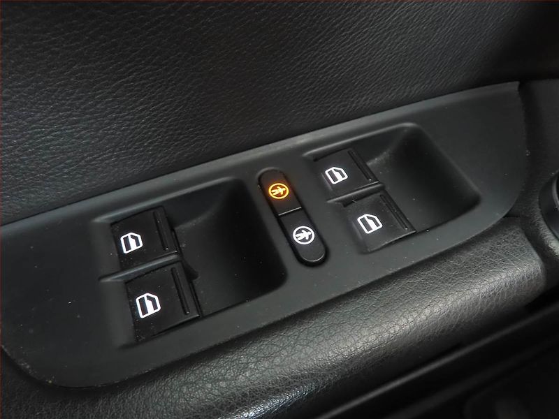 Volkswagen Touareg (2016) 3.0 TDI - fotka 20 z 21