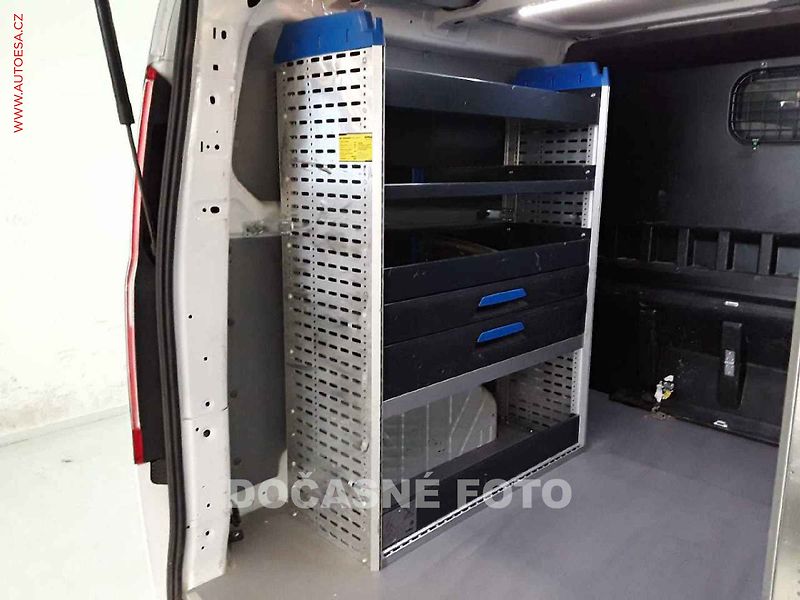 Ford Transit Custom (2022) 2.0TDCi L2 6míst, Trend - fotka 18 z 19