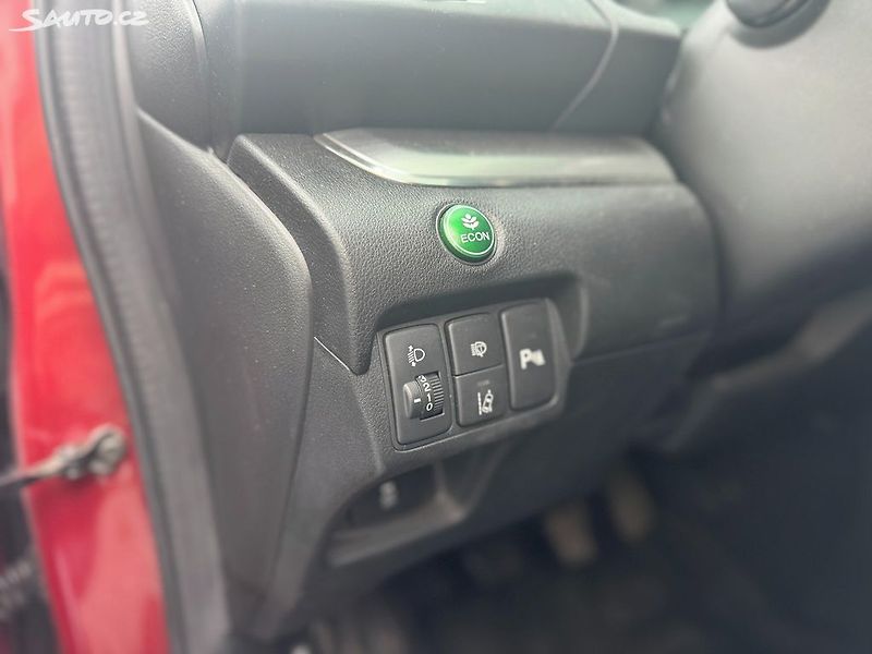 Honda CR-V 1.6 i-DTEC 1.maj ČR DPH NEHAV. - fotka 11 z 32