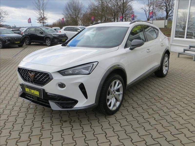 Cupra Formentor 1,5 TSI 110Kw DSG ACC LED ČR - fotka 3 z 22