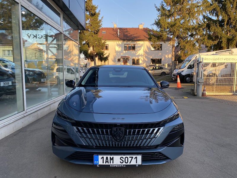 Peugeot 308 (2026) SW ALLURE Hybrid 145 e-DCS6 - fotka 2 z 17