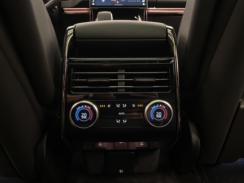 Land Rover Range Rover Sport (2026) D350 AUTOBIOGRAPHY AWD - fotka 73 z 79