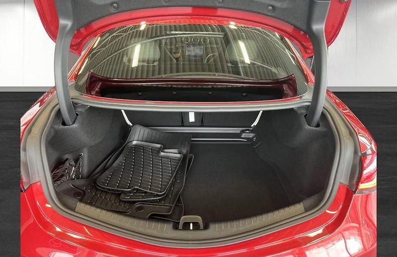 Mercedes-Benz CLE 300 4M AMG 360k Panorama Tažné - fotka 7 z 21