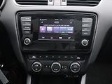 Škoda Octavia RS 2,0 TDI 135kW Webasto Tažné - náhled 17