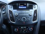 Ford Focus (2016) 1.5 TDCi, Tempomat - náhled 12