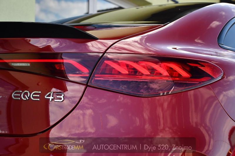 Mercedes-Benz EQE 43AMG HUD 1M PANORAMA - fotka 60 z 60