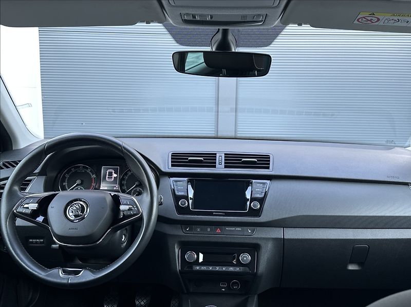 Škoda Fabia 1,0 TSI 95PS  Ambition Top - fotka 29 z 52