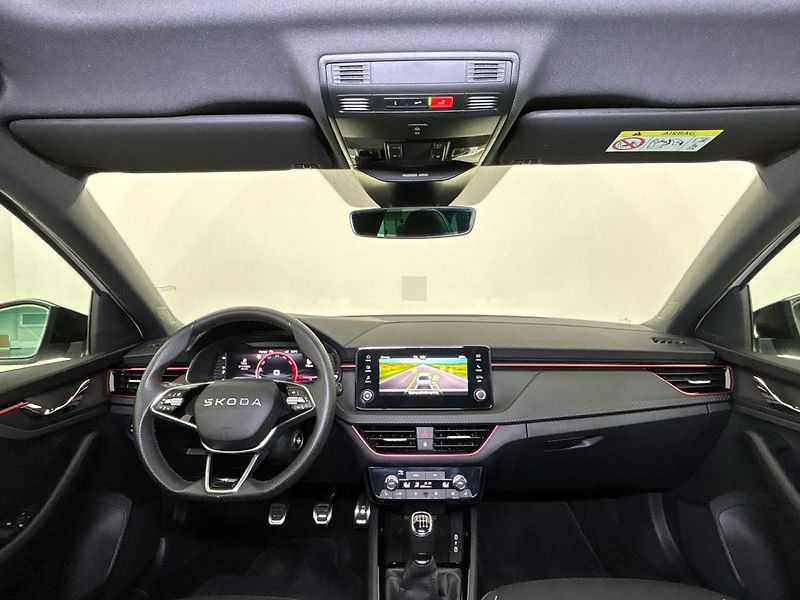 Škoda Scala Monte Carlo - fotka 5 z 29