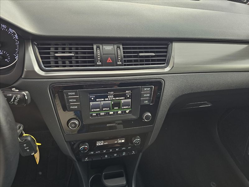 Škoda Rapid 1,2 TSi 66KW Joy DIG.KLIMA STK - fotka 18 z 46