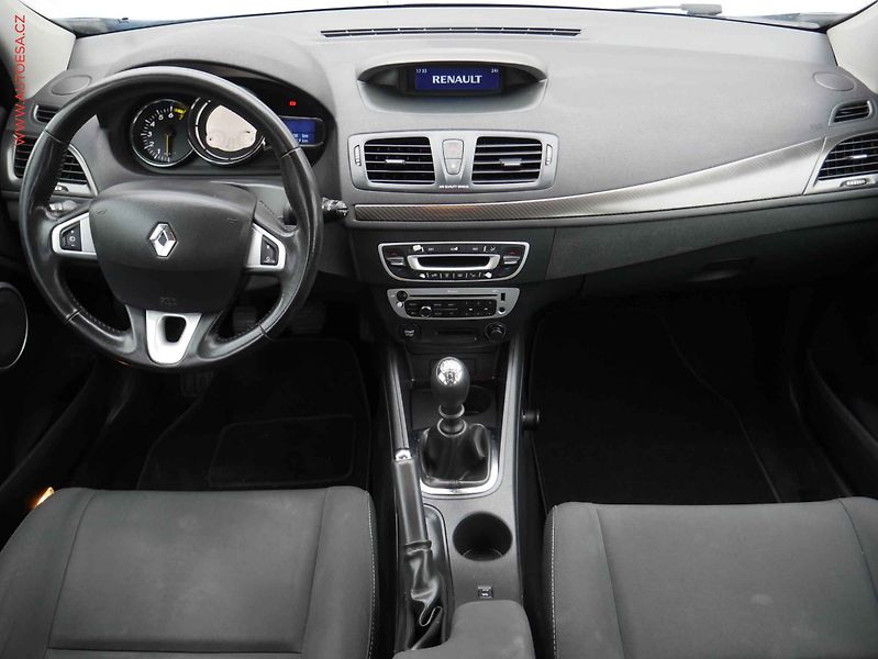 Renault Mégane (2013) 1.2 TCE, ČR, autoAC, temp - fotka 8 z 17