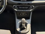 Hyundai i30 1,5 1.5i  Trikolor - náhled 13