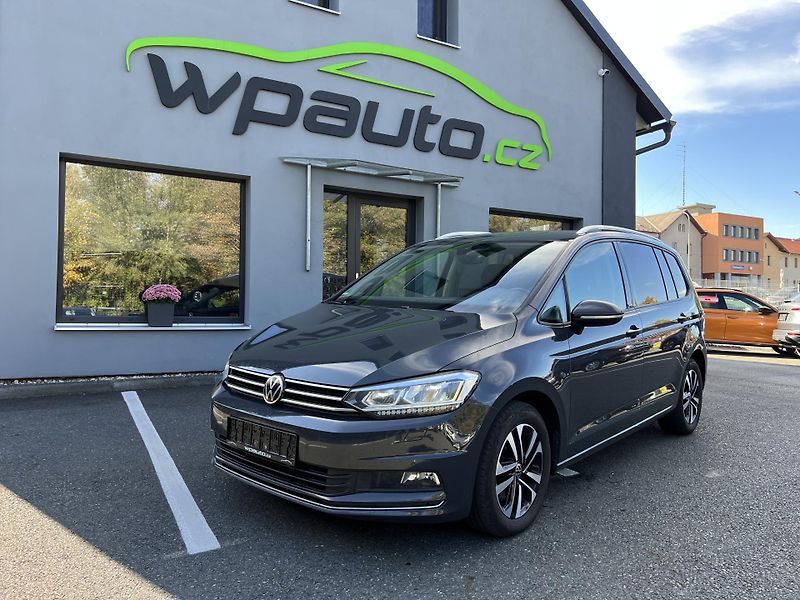 Volkswagen Touran 2.0 TDi 110 kW UNITED LED ACC - fotka 6 z 10