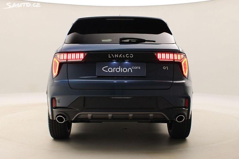 Lynk & Co 01 PHEV DCT AUT 1.maj.  - fotka 11 z 69