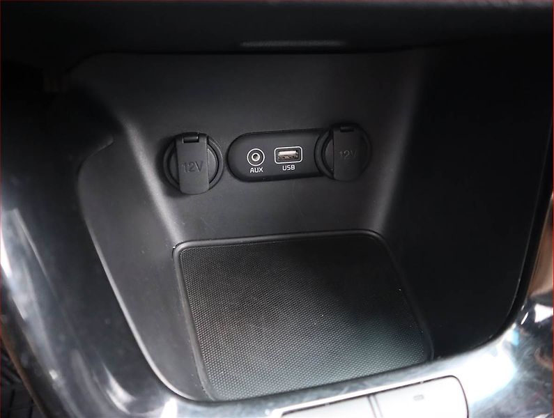 Kia Ceed (2018) 1.4 MPI, Serv.kniha, Navi - fotka 16 z 19