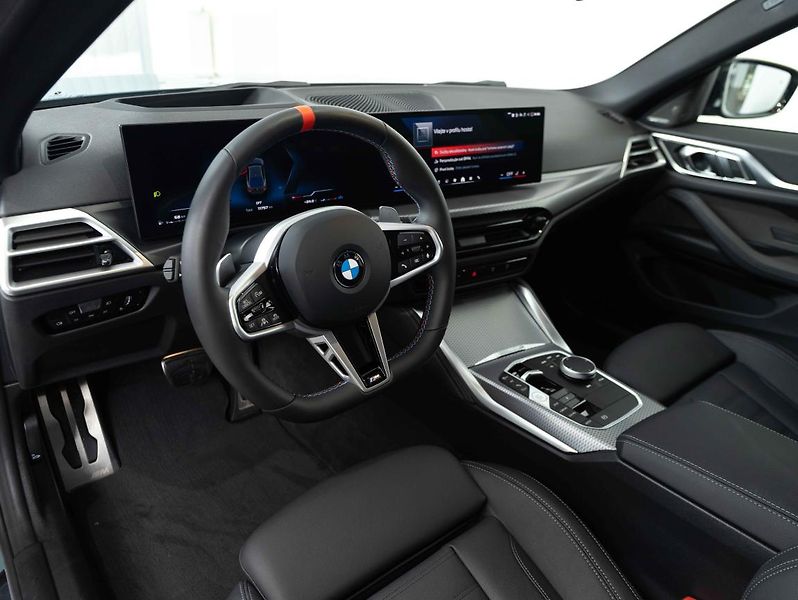 BMW Řada 4 M440i xDrive Gran Coupé - fotka 12 z 21