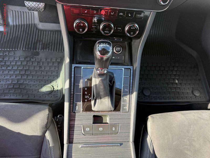 Škoda Superb (2020) 2.0TDi, AT - fotka 15 z 18