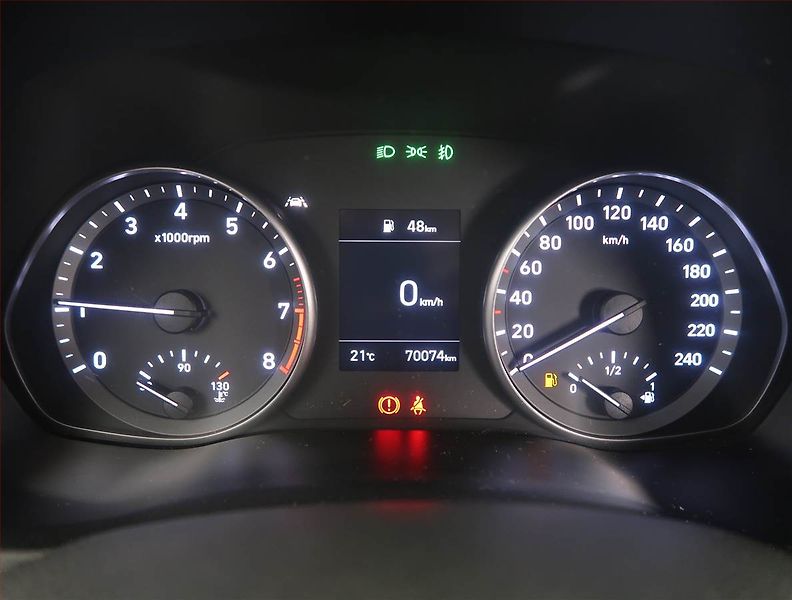 Hyundai i30 (2021) 1.0 T-GDI, ČR,1.maj - fotka 11 z 14