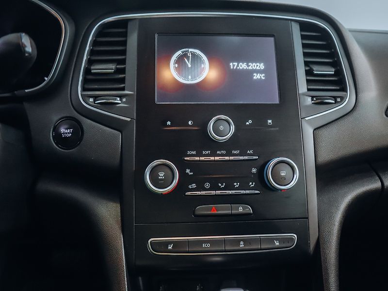 Renault Mégane 1.3Tce Limited 103kW - fotka 14 z 25