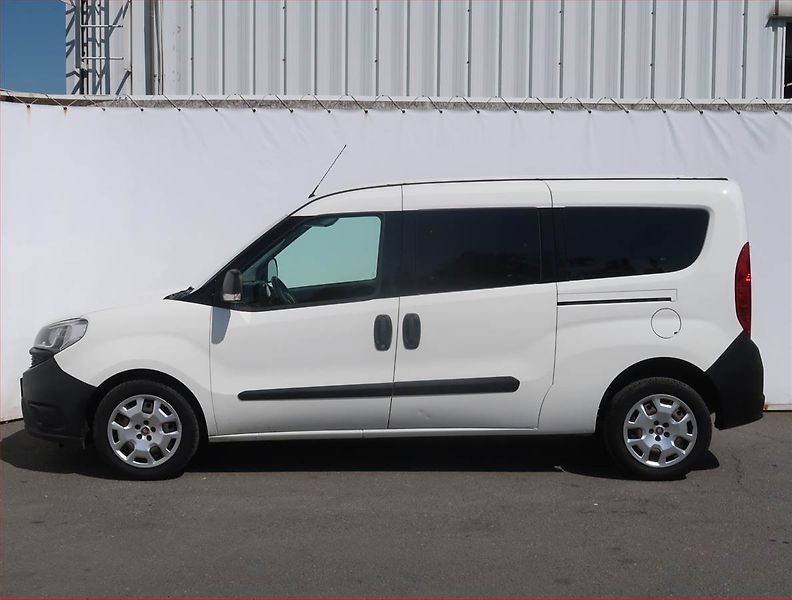 Fiat Dobló (2017) Maxi 1.6 MultiJet, 5Míst, ČR - fotka 3 z 15