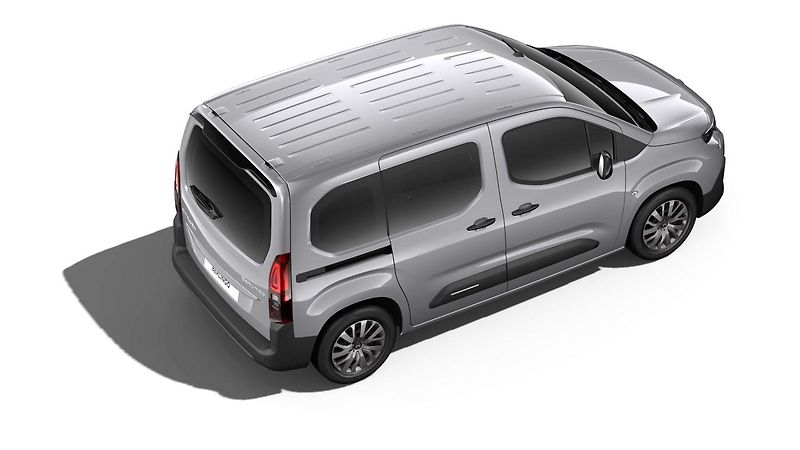 Citroën Berlingo (2026) PLUS Diesel 100k Manual        - fotka 4 z 5