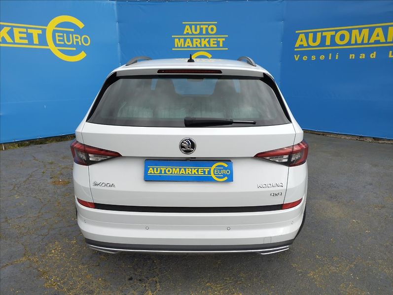 Škoda Kodiaq 2,0 140 KW, 4X4 ,DSG, DPH, SPO - fotka 5 z 20