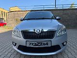 Škoda Fabia 1,2 TSi Best of /1.maj./servis - náhled 8