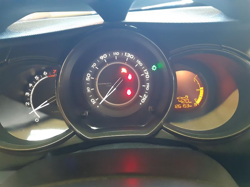 Citroën C3 1.4 i KLIMA - fotka 12 z 20