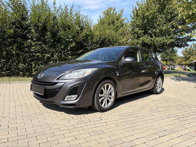 Mazda 3 2.0 Sports-Line AUTOMAT - fotka 3 z 33