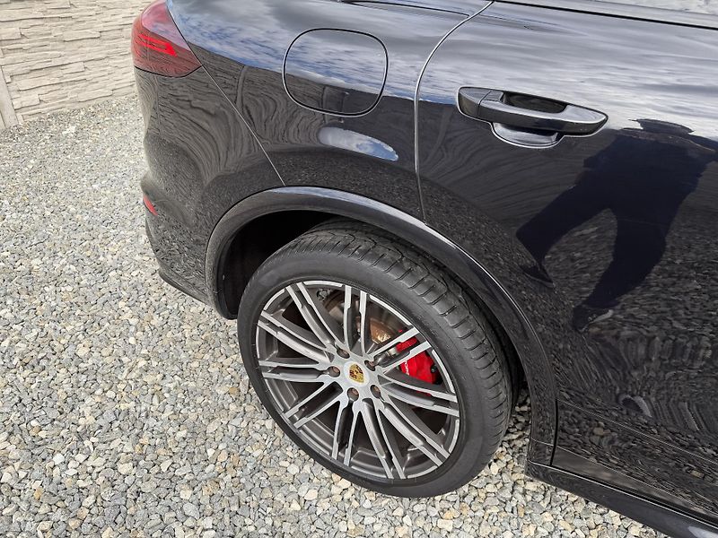 Porsche Cayenne 3.0TDI V6 265PS 4x4 GTS PAKET! - fotka 50 z 159