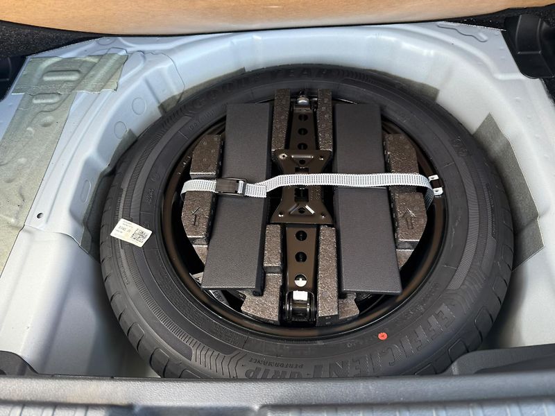 Škoda Kamiq Selection 1.0 TSI 85kw - fotka 24 z 25