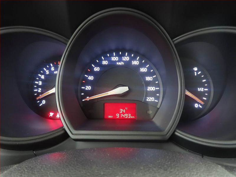 Kia Rio (2013) 1.25 CVVT, ČR,1.maj - fotka 11 z 14