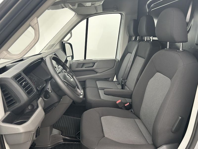 Volkswagen Crafter 2.0 TDI L2H2 - fotka 10 z 29
