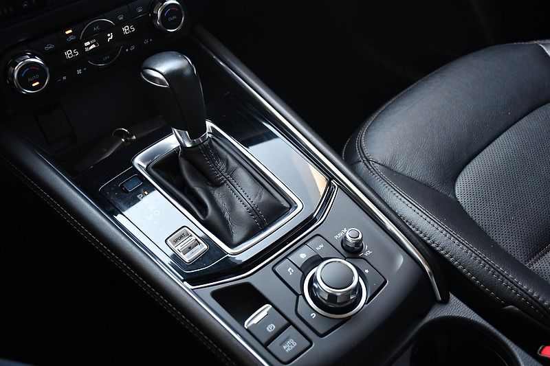 Mazda CX-5 2,5i G194*AWD*AT*REVOLUTION TO - fotka 27 z 42